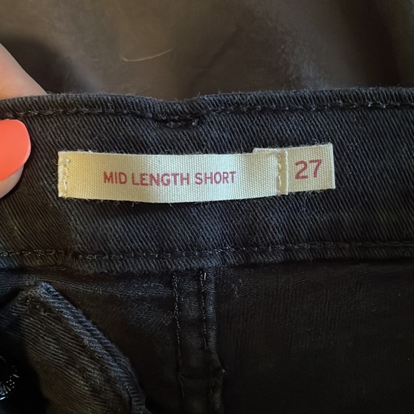 Levi’s shorts - Picture 2 of 6